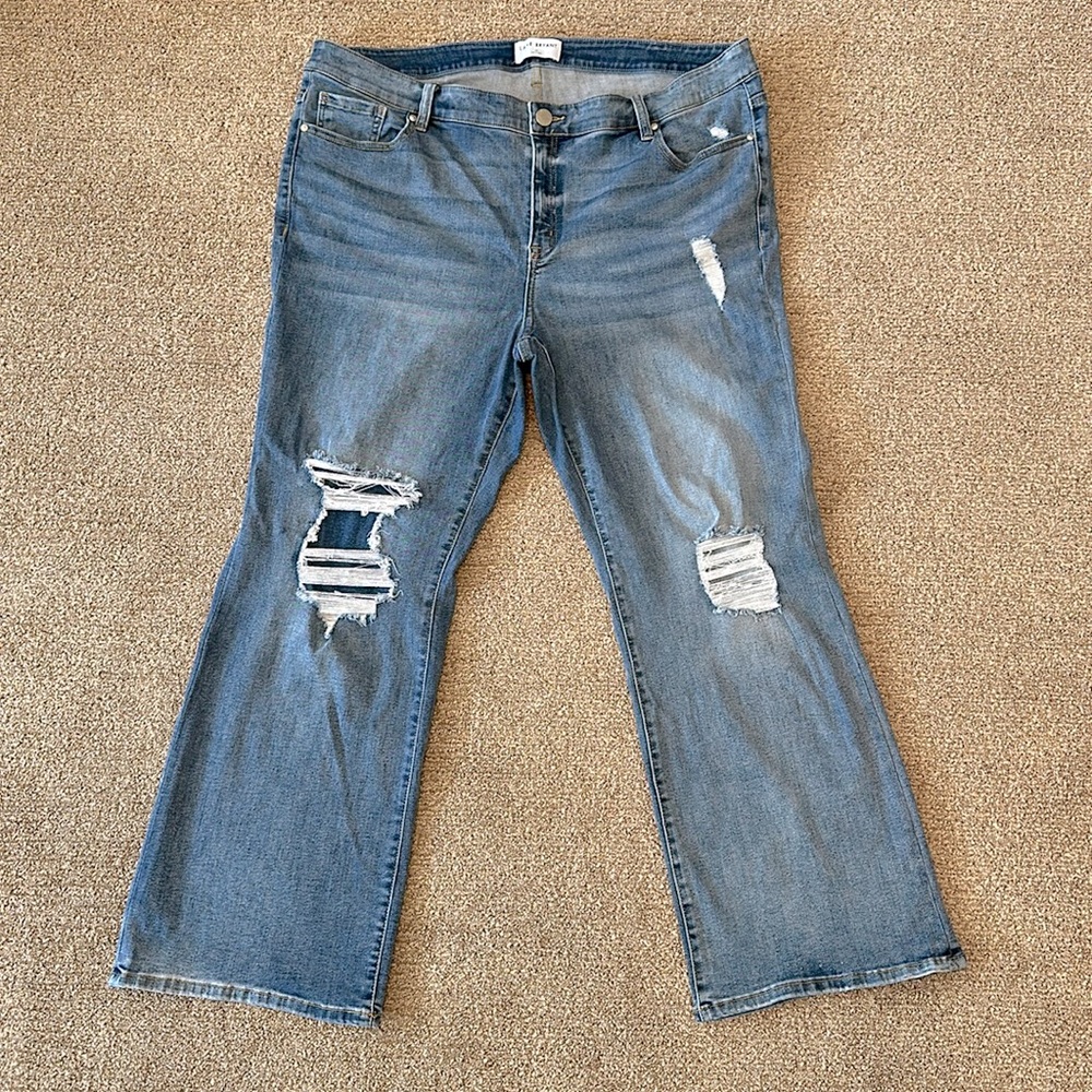 Lane Bryant Signature Fit Mid Rise Boot Jeans Sz 24